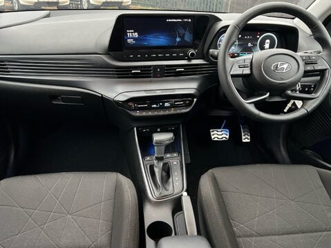 Hyundai BAYON T-GDI PREMIUM DCT MHEV 10