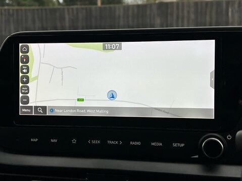 Hyundai BAYON T-GDI PREMIUM DCT MHEV 21