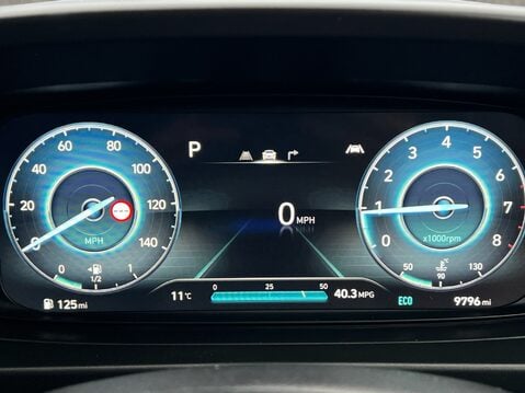 Hyundai BAYON T-GDI PREMIUM DCT MHEV 11