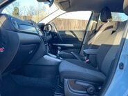 Suzuki Vitara SZ-T BOOSTERJET MHEV 3