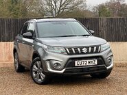 Suzuki Vitara SZ-T BOOSTERJET MHEV 1