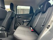 Suzuki Swift SZ-T DUALJET MHEV 9