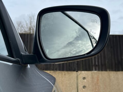 Suzuki Swift SZ-T DUALJET MHEV 31