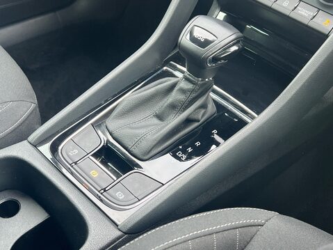 Skoda Karoq SE TECHNOLOGY TSI DSG 18