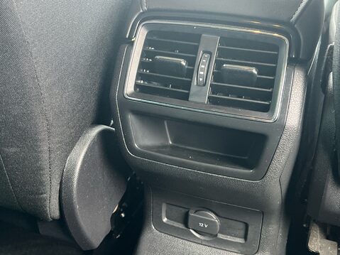 Skoda Karoq SE TECHNOLOGY TSI DSG 33