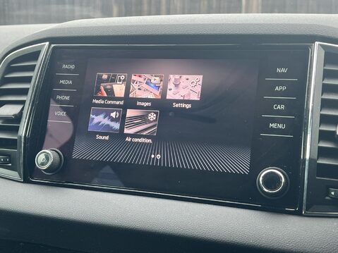 Skoda Karoq SE TECHNOLOGY TSI DSG 15