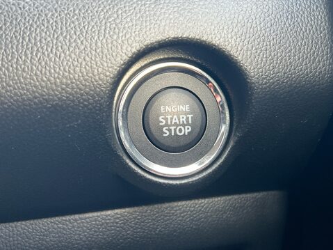 Suzuki Swift SZ5 DUALJET MHEV 26