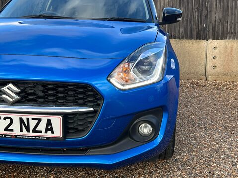 Suzuki Swift SZ5 DUALJET MHEV 36