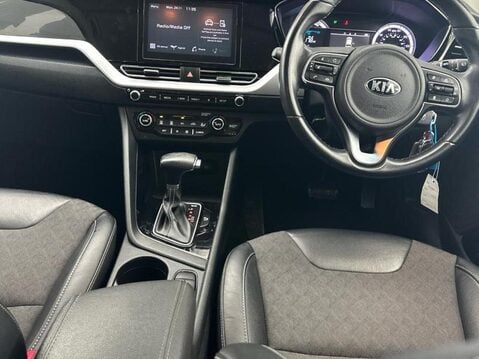 Kia Niro 2 4