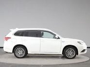 Mitsubishi Outlander PHEV DESIGN 3
