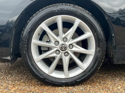 Toyota Prius+ EXCEL TSS 8