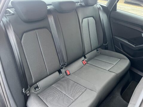 Audi A3 SPORTBACK TFSI TECHNIK 4