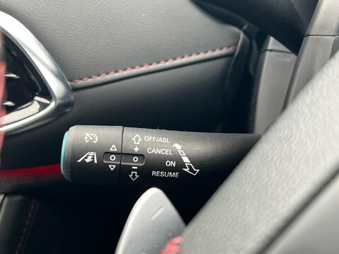 MG HS EXCLUSIVE DCT 28