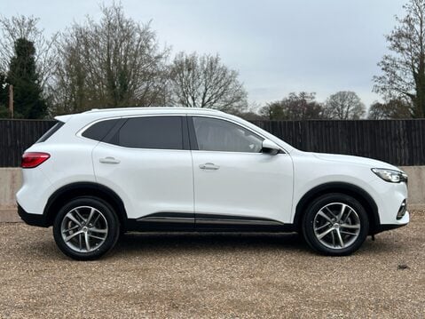 MG HS EXCLUSIVE DCT 5