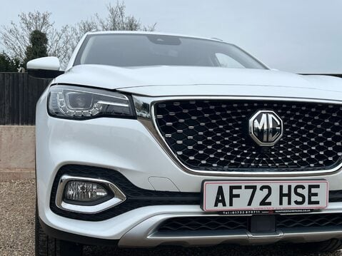 MG HS EXCLUSIVE DCT 15