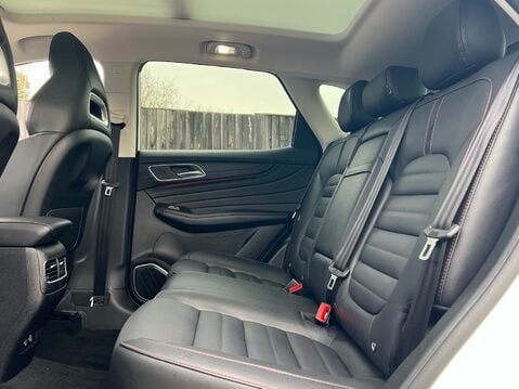 MG HS EXCLUSIVE DCT 9