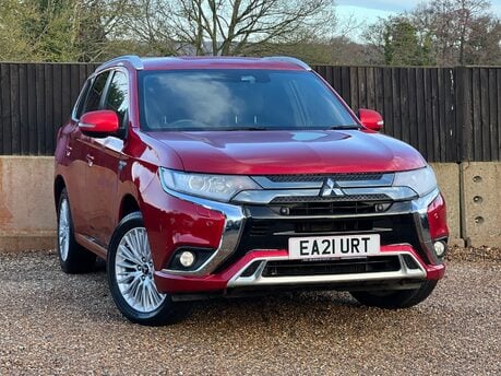 Mitsubishi Outlander PHEV DYNAMIC SAFETY