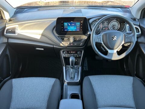 Suzuki S-Cross MOTION BOOSTERJET MHEV 10