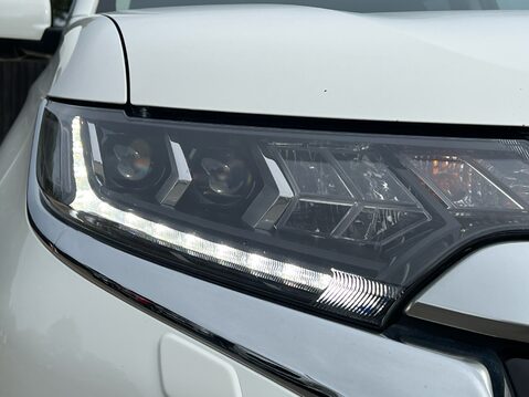 Mitsubishi Outlander 4 14