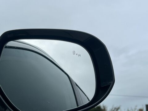 Mitsubishi Outlander 4 37