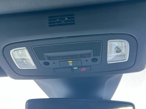 Volkswagen T-Roc DESIGN TSI EVO DSG 35