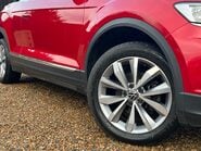 Volkswagen T-Roc DESIGN TSI EVO DSG 13