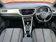 Volkswagen T-Roc DESIGN TSI EVO DSG 10