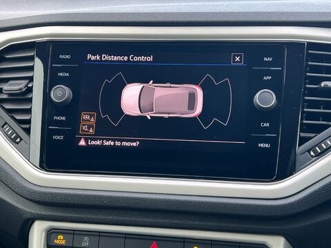 Volkswagen T-Roc DESIGN TSI EVO DSG 21