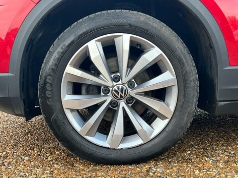 Volkswagen T-Roc DESIGN TSI EVO DSG 4