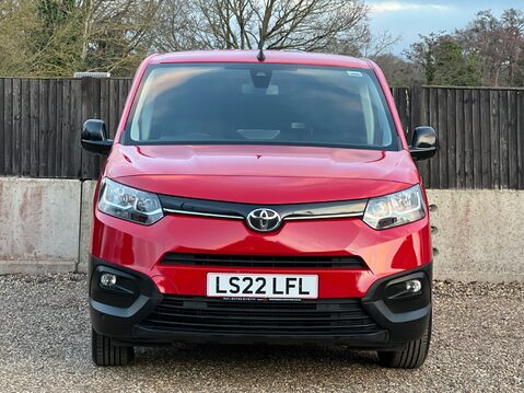 Toyota Proace City L2 ICON 7