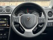 Suzuki Vitara SZ-T MHEV 18