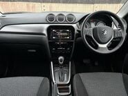 Suzuki Vitara SZ-T MHEV 3