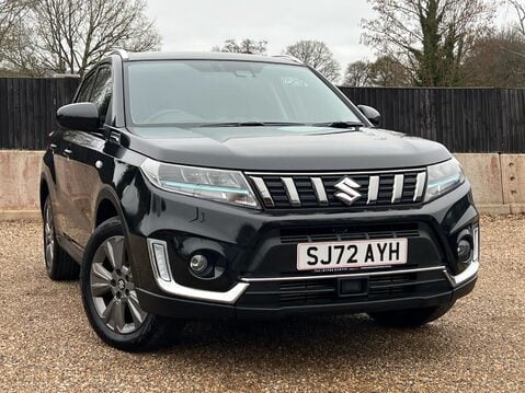 Suzuki Vitara SZ-T BOOSTERJET MHEV 1