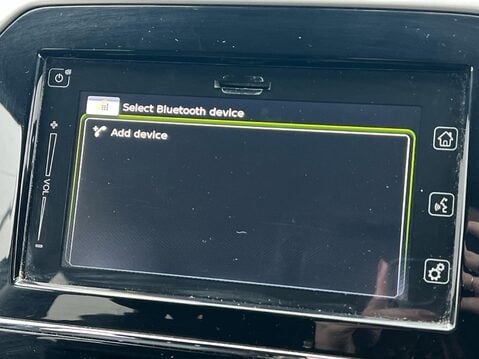 Suzuki Vitara SZ-T BOOSTERJET MHEV 27