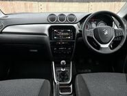 Suzuki Vitara SZ-T BOOSTERJET MHEV 3