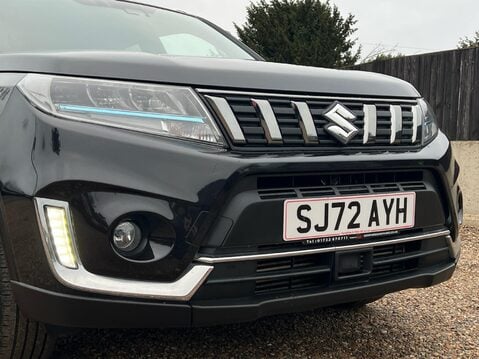 Suzuki Vitara SZ-T BOOSTERJET MHEV 11
