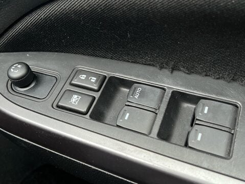 Suzuki Vitara SZ-T BOOSTERJET MHEV 37