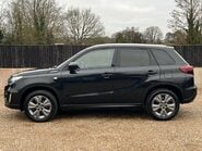 Suzuki Vitara SZ-T BOOSTERJET MHEV 4