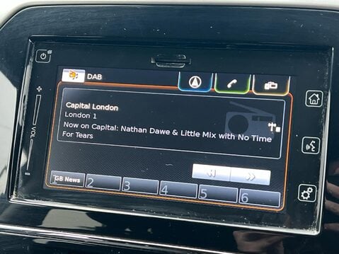 Suzuki Vitara SZ-T BOOSTERJET MHEV 26