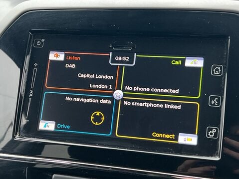 Suzuki Vitara SZ-T BOOSTERJET MHEV 23