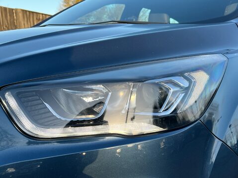 Ford Kuga ST-LINE X TDCI 17