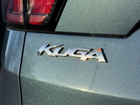 Ford Kuga ST-LINE X TDCI 21