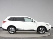 Mitsubishi Outlander EXCEED 3
