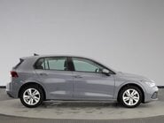 Volkswagen Golf LIFE TSI 3