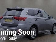 Mitsubishi Outlander PHEV EXCEED 4