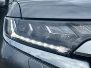 Mitsubishi Outlander EXCEED 14