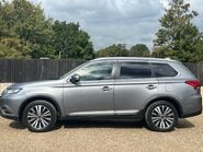 Mitsubishi Outlander EXCEED 6
