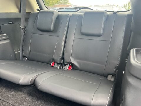 Mitsubishi Outlander EXCEED 37