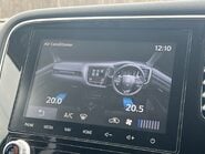 Mitsubishi Outlander EXCEED 24