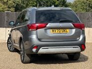 Mitsubishi Outlander EXCEED 2